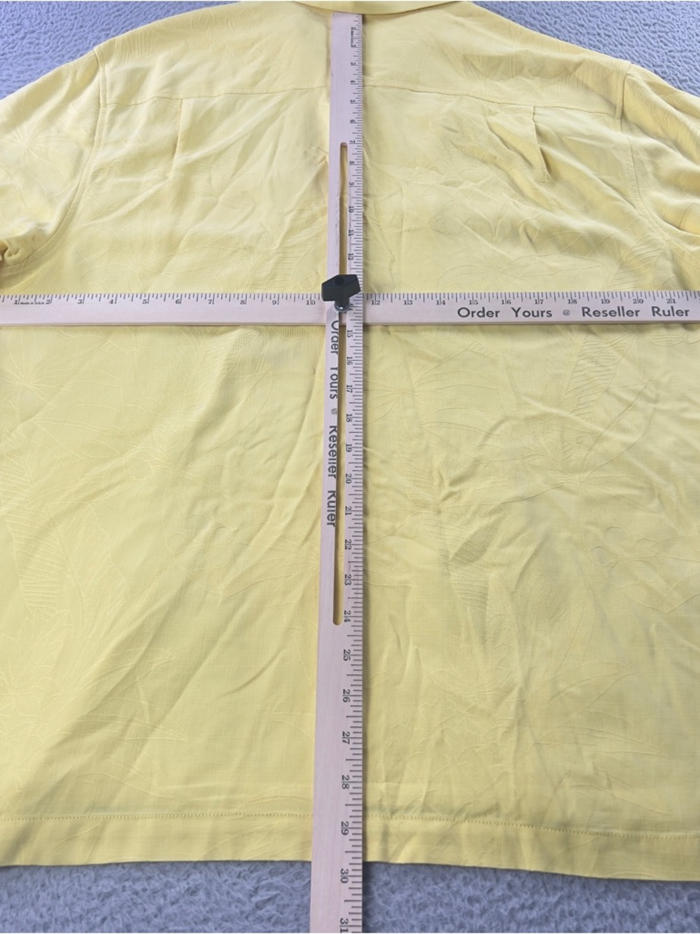 Tommy Bahama Camp Shirt Mens Medium Yellow 100% Silk Button Hawaiian Tropical - Picture 4 of 10